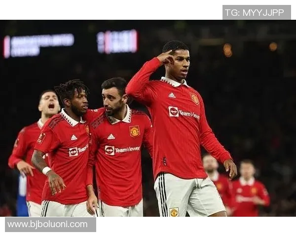 曼联与利物浦历史交锋赛果回顾及精彩瞬间分析