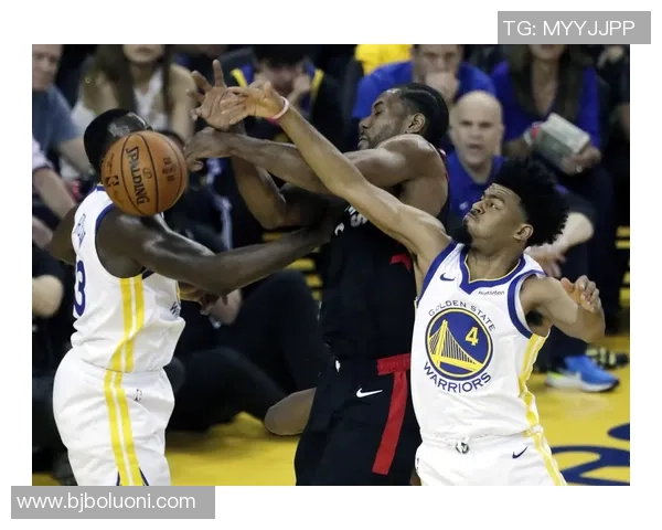 猛龙与勇士总决赛精彩对决回顾及战况分析