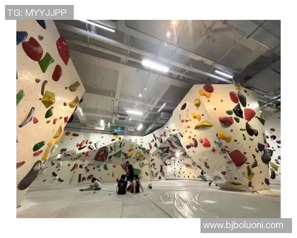 攀岩精神：深入探访上海攀岩队的拼搏与成长之路