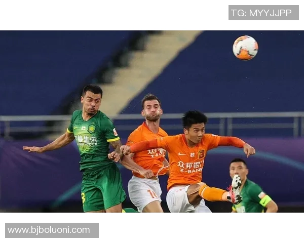 杭州足球队状态变革引发热议球迷期待新篇章的崛起与挑战